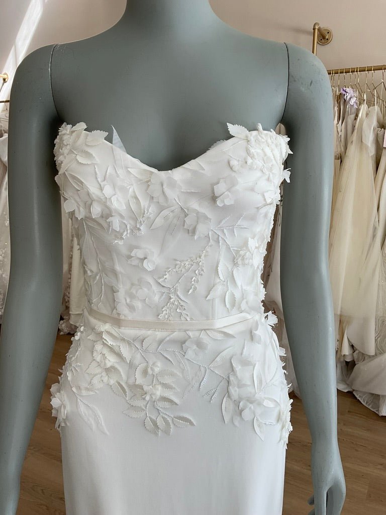 Suzanne Neville - Romance (modified) (8)Wedding Dresses8