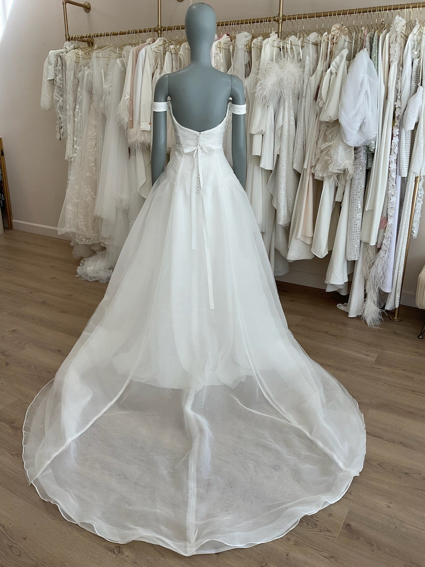 Tara Lauren - Amandine (8)Wedding Dresses8