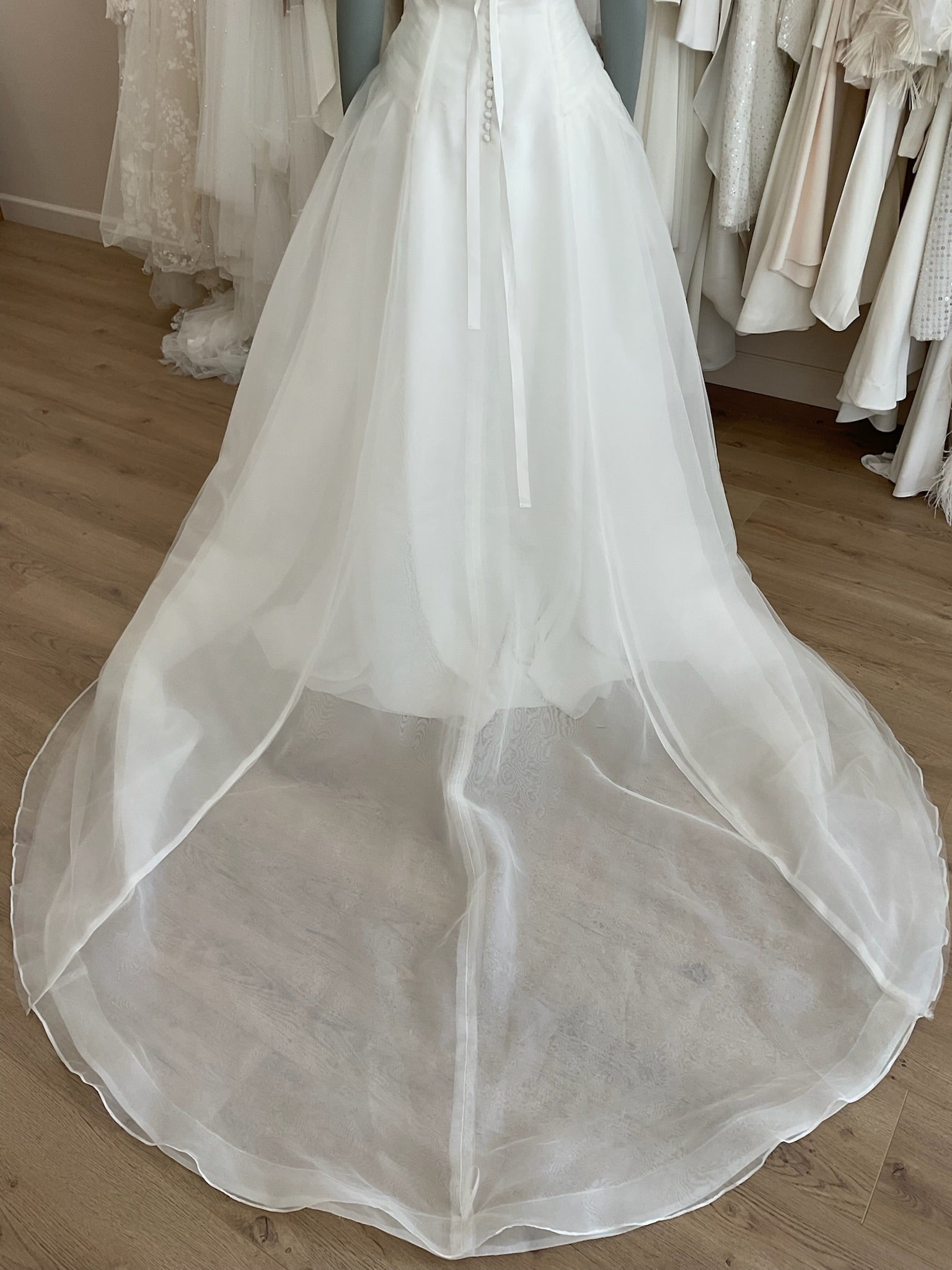 Tara Lauren - Amandine (8)Wedding Dresses8