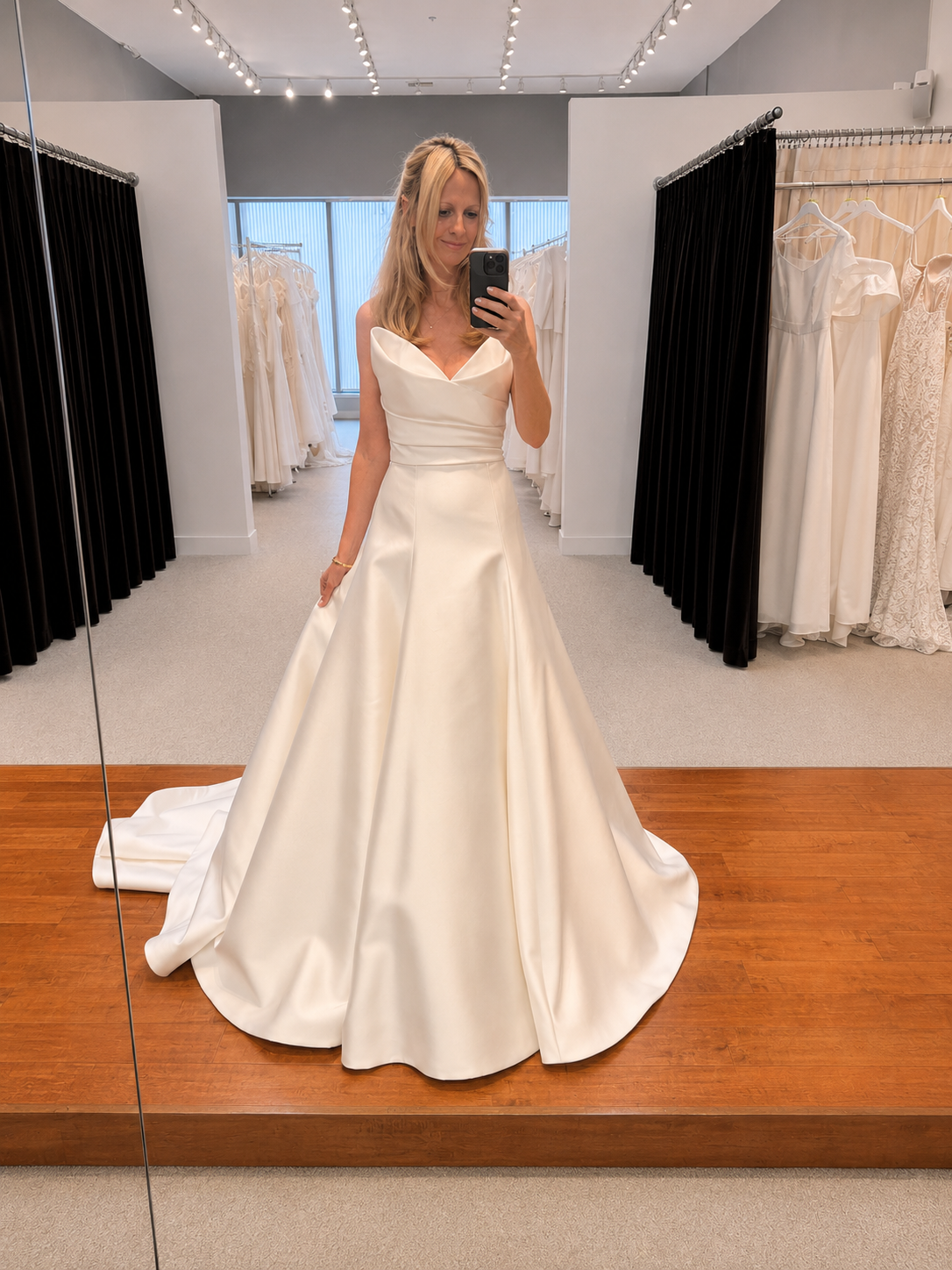 Bliss by Monique Lhuillier  - BL25203 (12)
