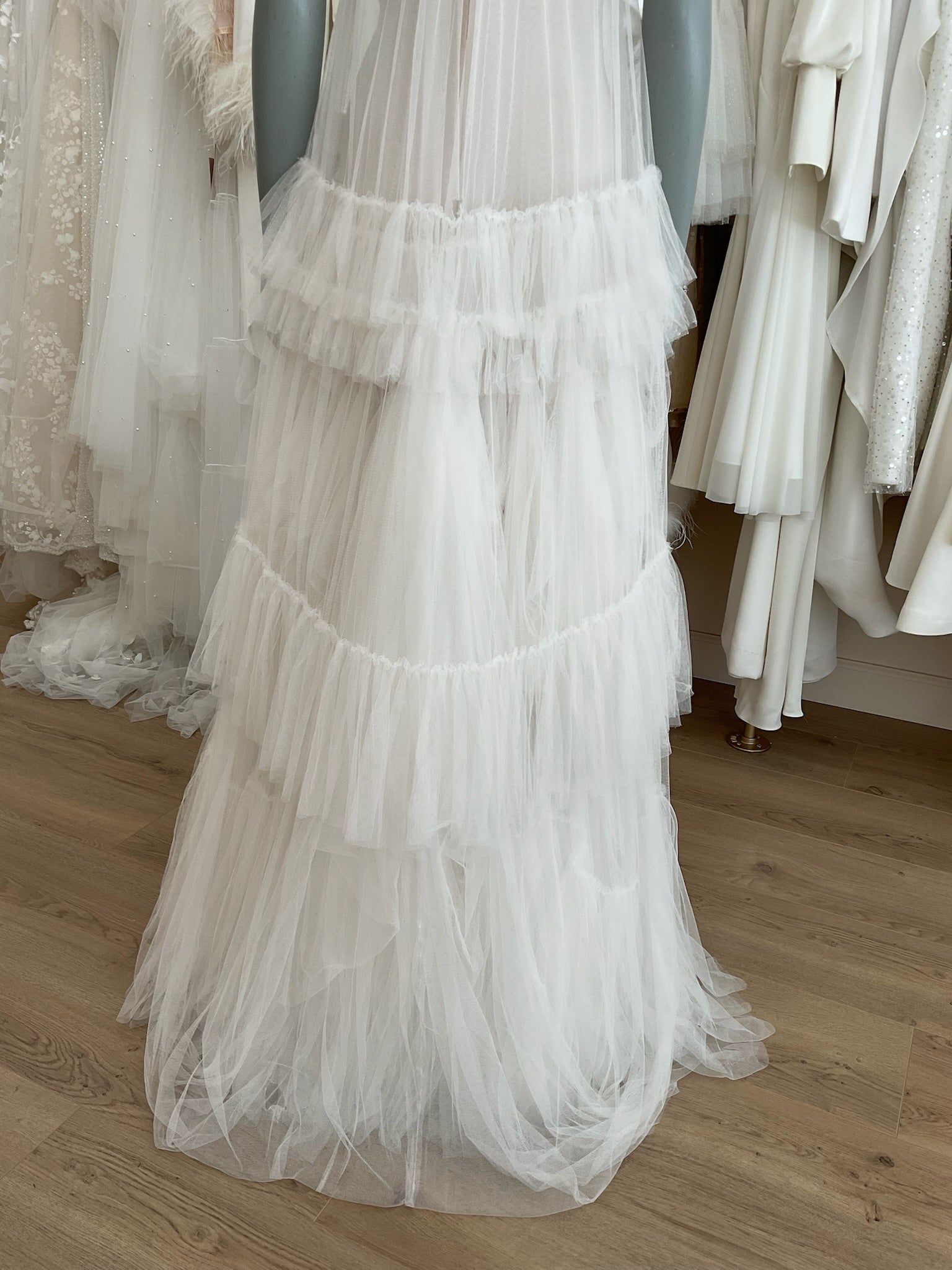 Vera Wang - Phillipa (14)Wedding Dresses14