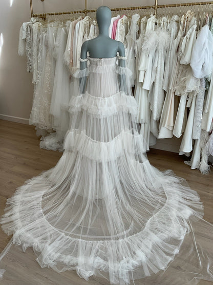 Vera Wang - Phillipa (14)Wedding Dresses14