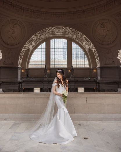 Laura Jayne - Pearl Veil (Chapel)