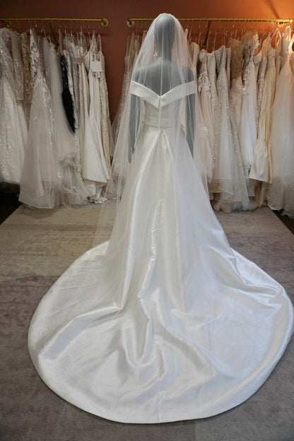 Modern Trousseau - Olympia