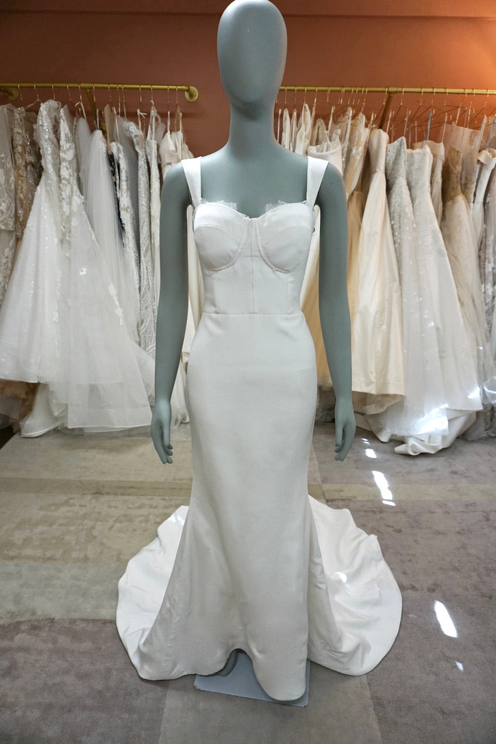 Estee Couture - Nini