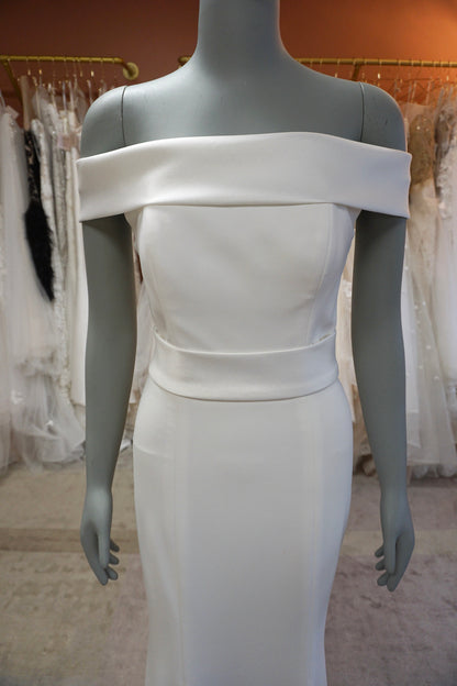Modern Trousseau - Olympia