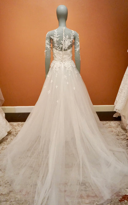 Reem Acra - First Dance